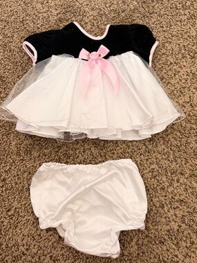 Vintage Black Velvet & White Tulle Baby Dress with Pink Bow